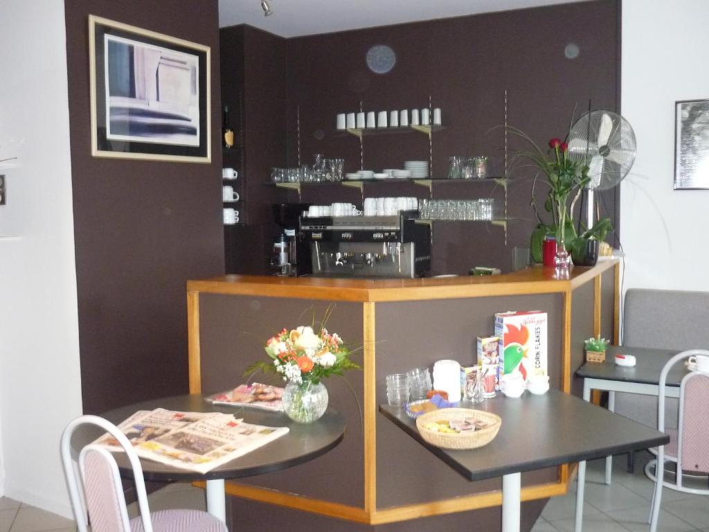Hotel Entre 2 Mers Proche Bordeaux Carbon-Blanc Ngoại thất bức ảnh